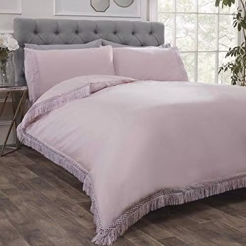 Rapport Home Tia Trellis Tasseled Duvet Cover and Pillowcase Set in Pink, W/D/H: 220 x 180 x 220 cm