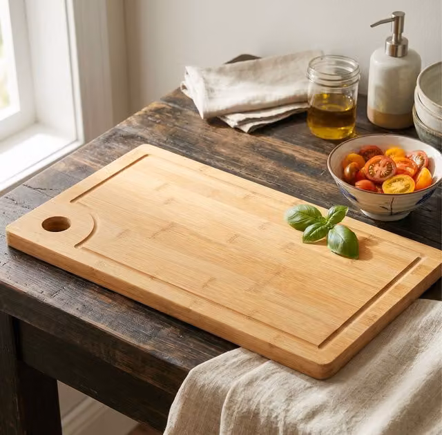 Orsina Bamboo Rectangular Chopping and Serving Board in Beige, Brown and Gold, W: 42 cm, D: 30 cm – 2