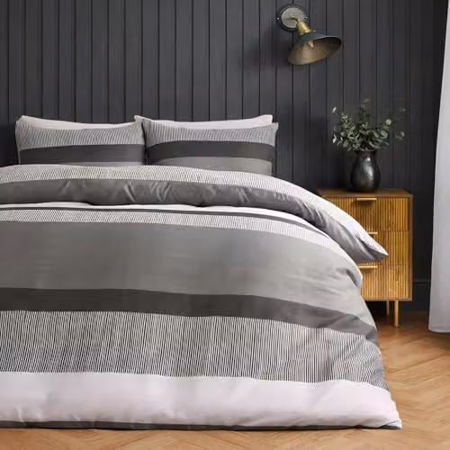 OHS Grey Striped Microfibre Polyester King Size Duvet Cover Set with Pillowcases, W/D/H: 180 x 200 cm and 50 x 75 cm – 1