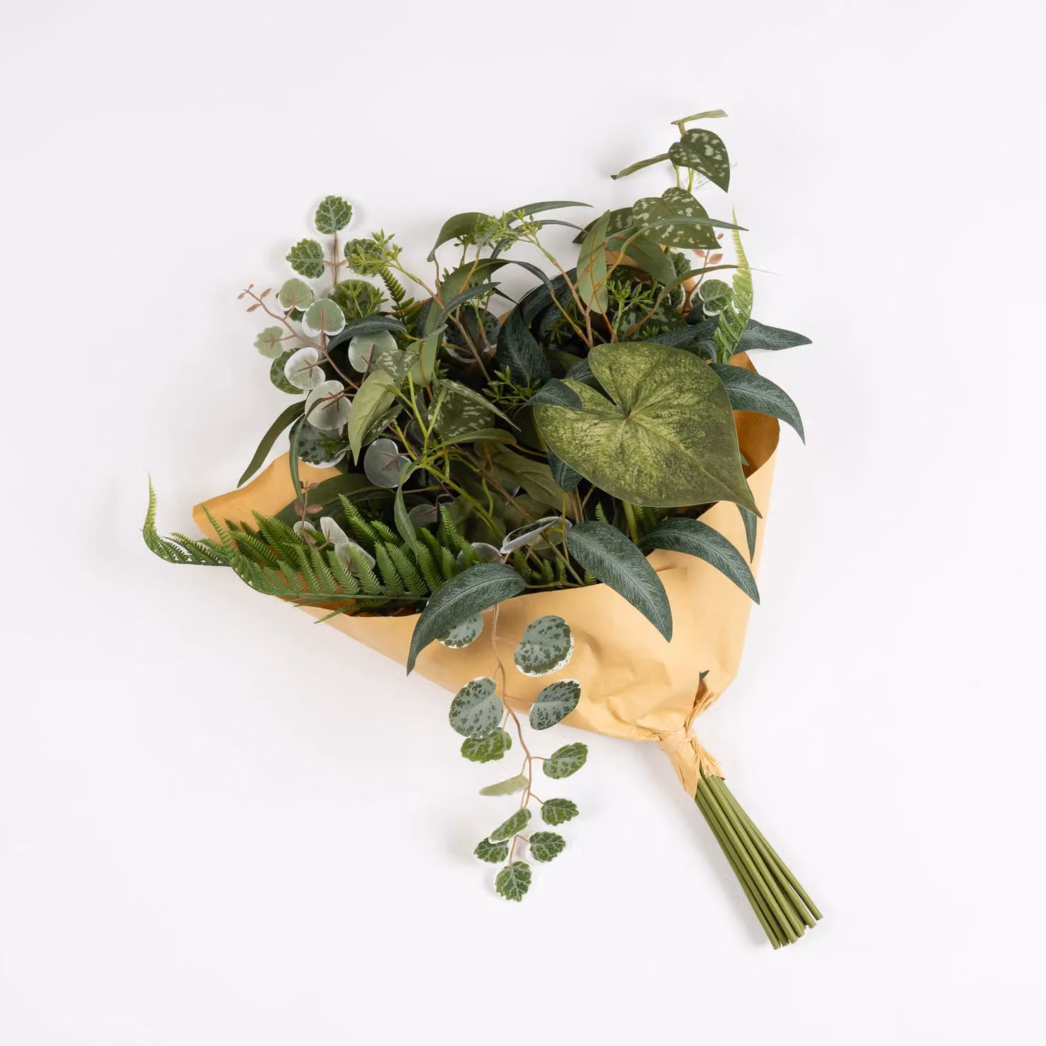 Scottish Everlastings Ltd Mixed Leaves Bouquet in Green, 58 cm – 1