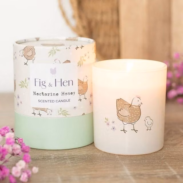 Uniqueful Mother Hen Nectarine Honey Pillar Candle in White