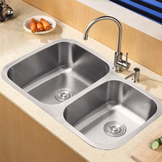 Livingandhome Undermount Stainless Steel Basin in Silver