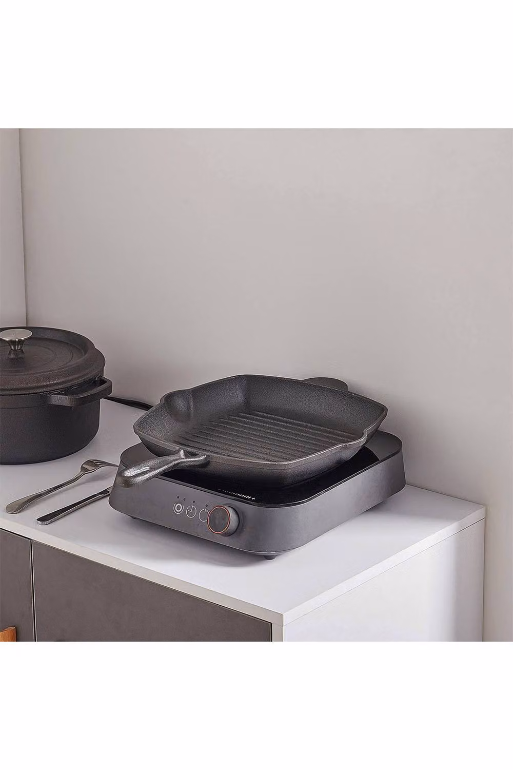 Living and Home Uncoated Cast Iron Grill Pan with Handles, Black – 3