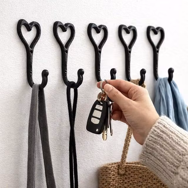 Marco Paul Set of 5 Black Metal Wall Mounted Love Heart Coat Rack and Hooks – 1