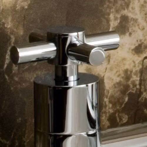 Nes Home Crox Modern Chrome Deck Mounted Cross Head Bath Shower Mixer Tap with Handset Kit in Metallic Silver – 3