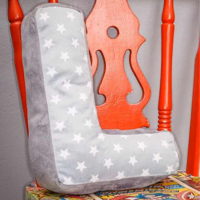 Echo Three Letter Cushion L in Grey and White with Star Pattern