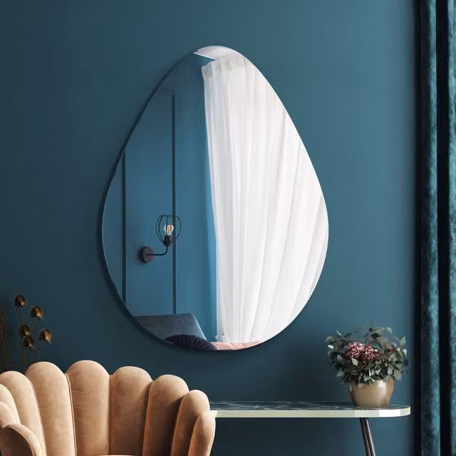 MirrorOutlet Modern Organic Frameless Pebble Wall Mirror in Silver and Black