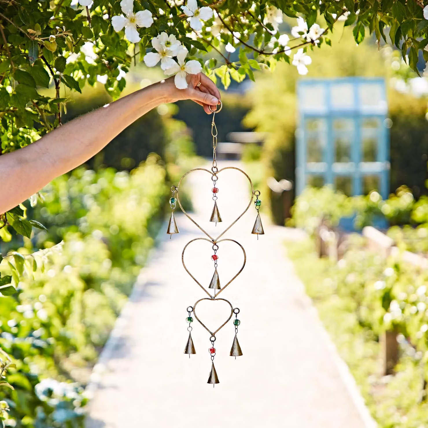 Paper High Gold Heart and Bells Wind Chime – 3