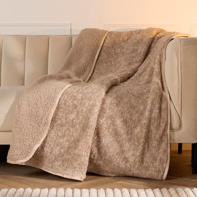 OHS Fluffy Fleece Throw Blanket in Beige and Yellow