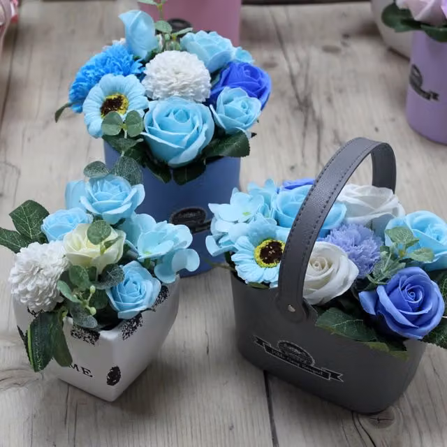 Bouquet Petite Basket Soothing Bath Flowers Scented Gift in Blue
