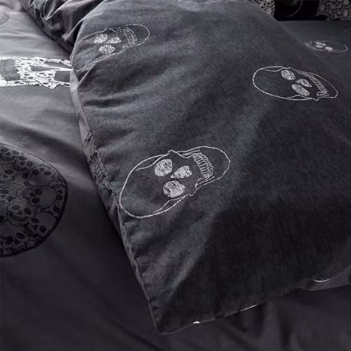 Catherine Lansfield Skulls Reversible Halloween Duvet Cover and Pillowcase Set, Grey and Black, W/D/H: 200 x 200 cm – 3