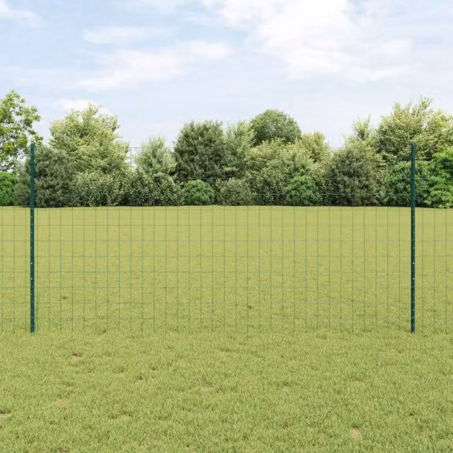 Berkfield Home Euro Fence Green PVC-Coated Steel with 11 U-Posts, W/D/H: 250 x 120 x 12 cm