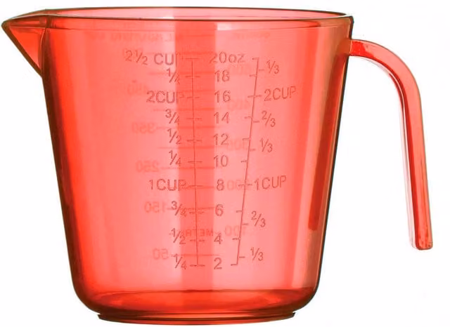 Orsina Red Plastic Measuring Jug with Printed Scale, 600 ml