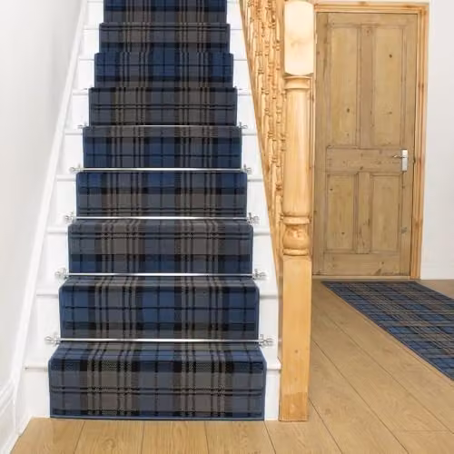 runrug Tartan Stair Runner in Blue, W: 100 cm, L: 600 cm – 1