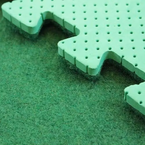 Actiasmat Interlocking Artificial Grass Tile with EVA Base, Green, 1 x 1 x 0.018 m – 2