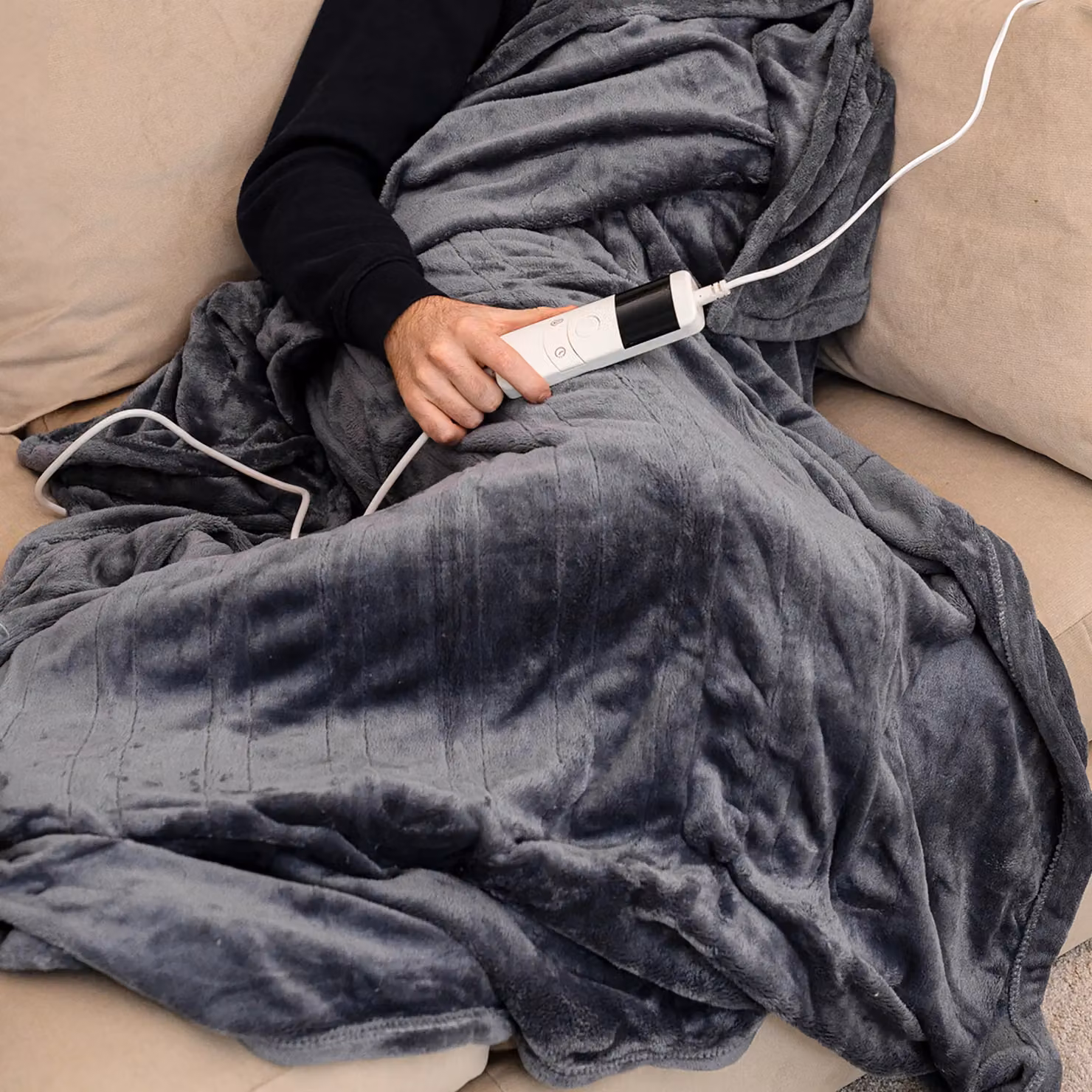 Marco Paul Electric Heated Grey Fleece Throw with 10 Heat Settings and Timer, W: 160 cm, D: 120 cm – 2