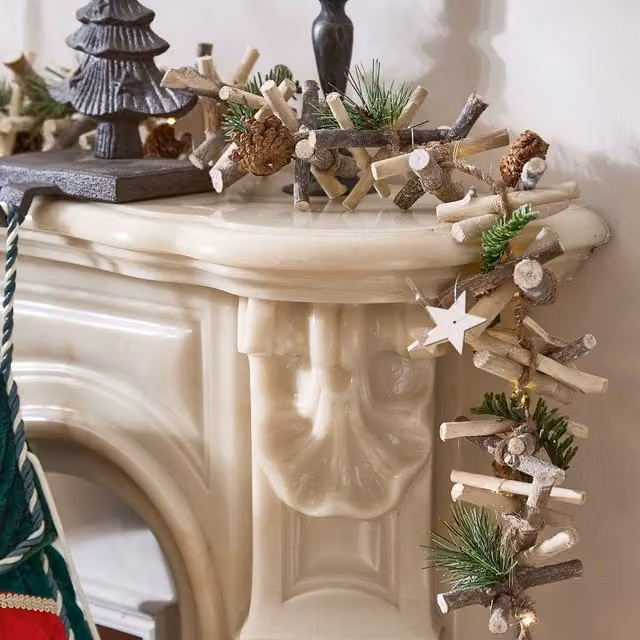 Dibor Sparkle Light Up Christmas Table Decor Garland with Stars in Brown and Multicolour, Length: 1.85m