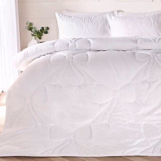OHS Bow Lattice White King Size 7.5 TOG Duvet and Pillowcase Set