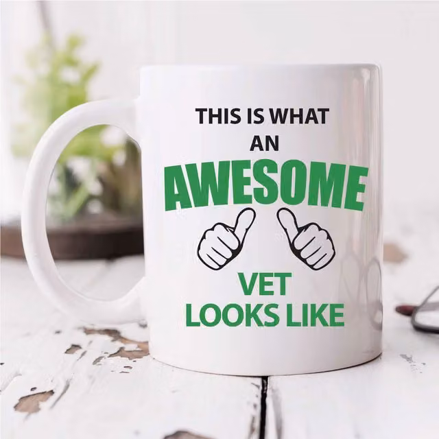 60 Second Makeover Limited This Is What An Awesome Vet Looks Like White Ceramic Mug