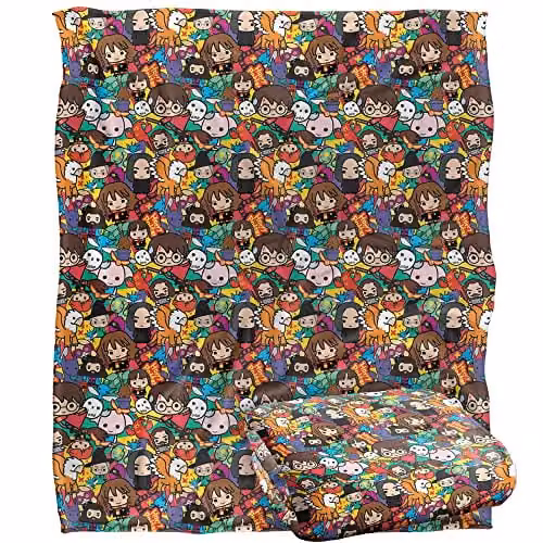 Warner Brothers Harry Potter Hero Chibi Collage Fleece Blanket, White and Multicolour, W/D/H: 152 x 127 cm