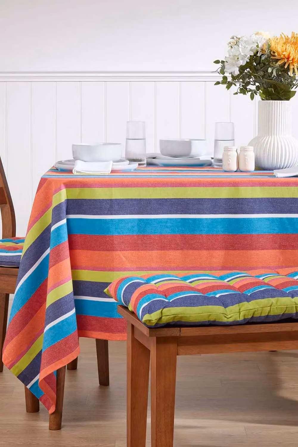 Homescapes Multi-Colour Striped 3 Seater Garden Bench Cushion, 100% Cotton, Width: 143 cm, Depth: 42 cm – 2