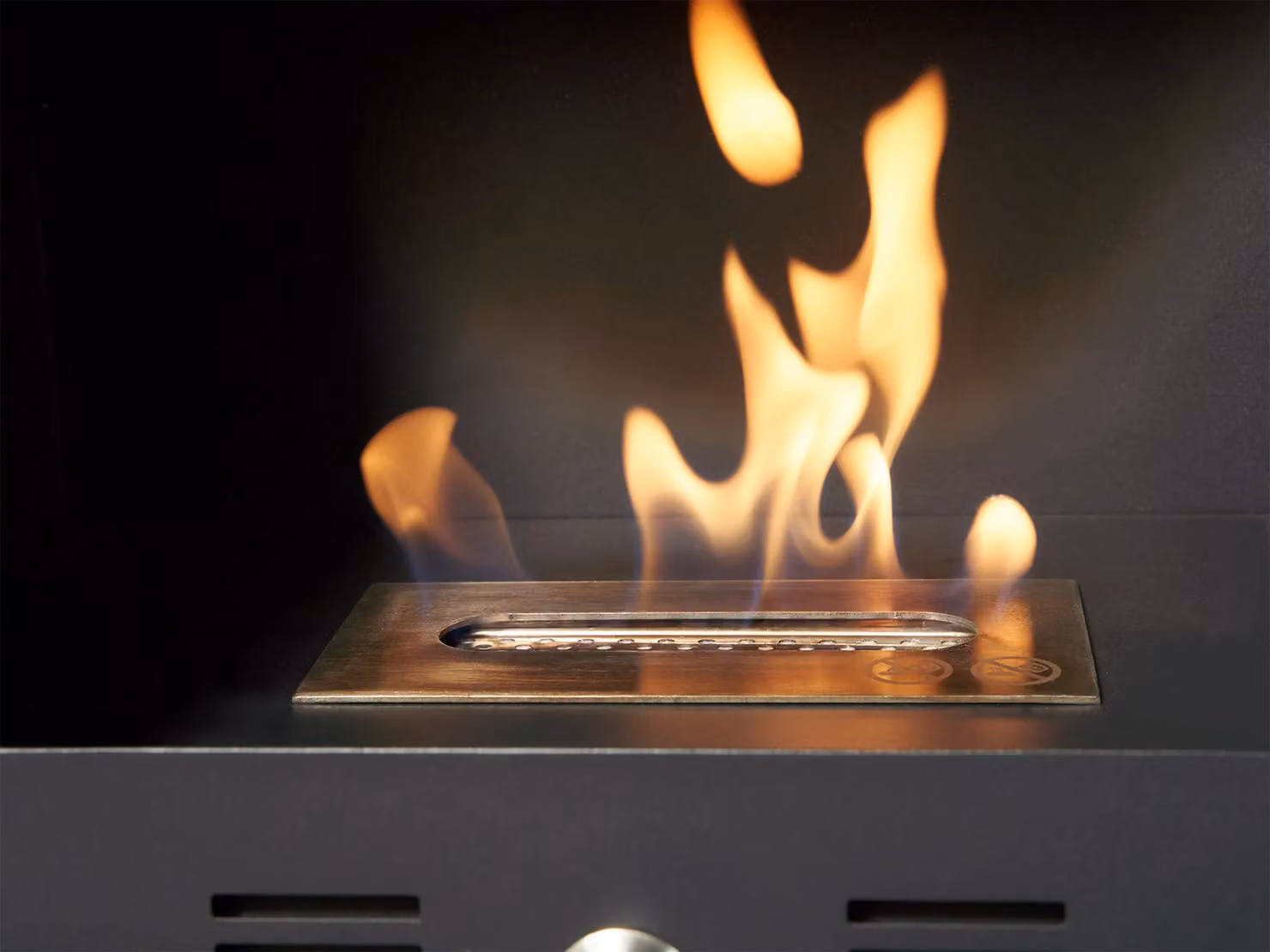 Sureflame Carino Black Steel Free Standing Bio Ethanol Stove – 4
