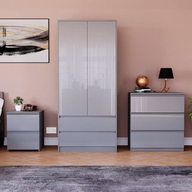 Vida Designs Glinton 3 Piece Modern Grey Glossy Bedroom Set
