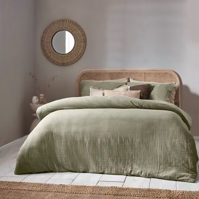 Yard Lark Eucalyptus Green 100% Cotton Muslin Duvet Cover Set, W/D/H: 200 x 200 cm