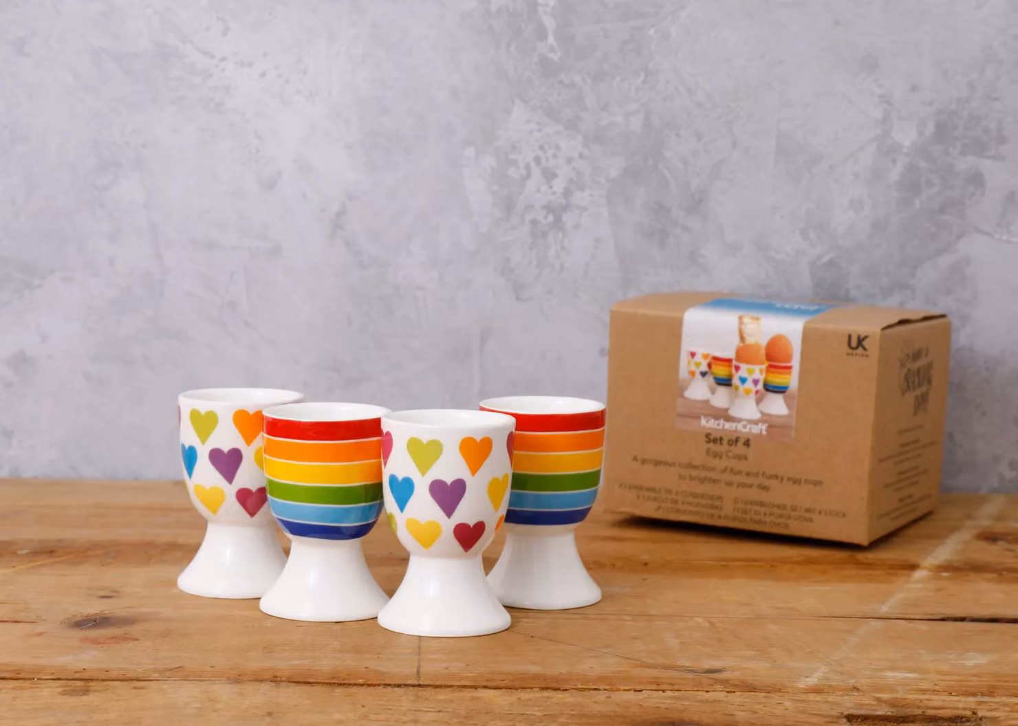 KitchenCraft 4-Piece Striped Ceramic Egg Cup Set in White and Multicolour – 2