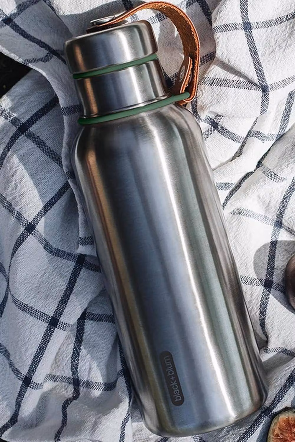 Black + Blum Insulated Water Bottle, 500ml, Green and Black – 2
