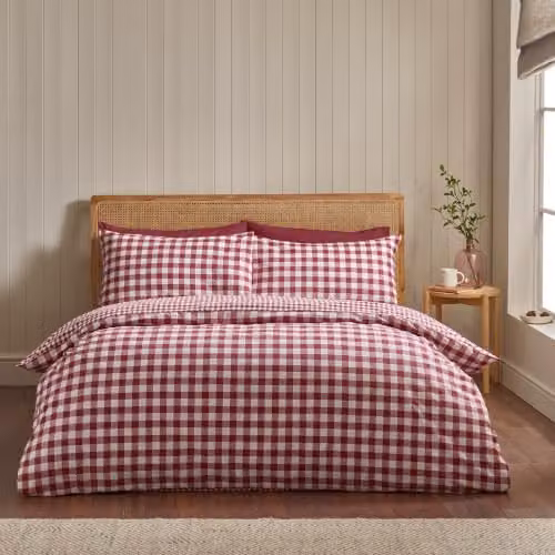 Catherine Lansfield Reversible Brushed Gingham Check Flannelette Cotton Duvet Cover and Pillowcase Set, Red, W/D/H: 180 x 200 cm