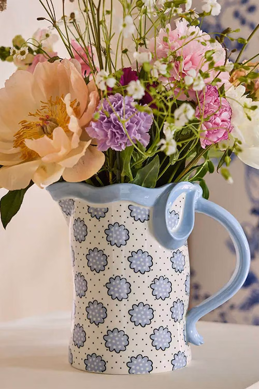 Cath Kidston Blue Bow Ceramic Jug Vase in White, Height: 30 cm – 3