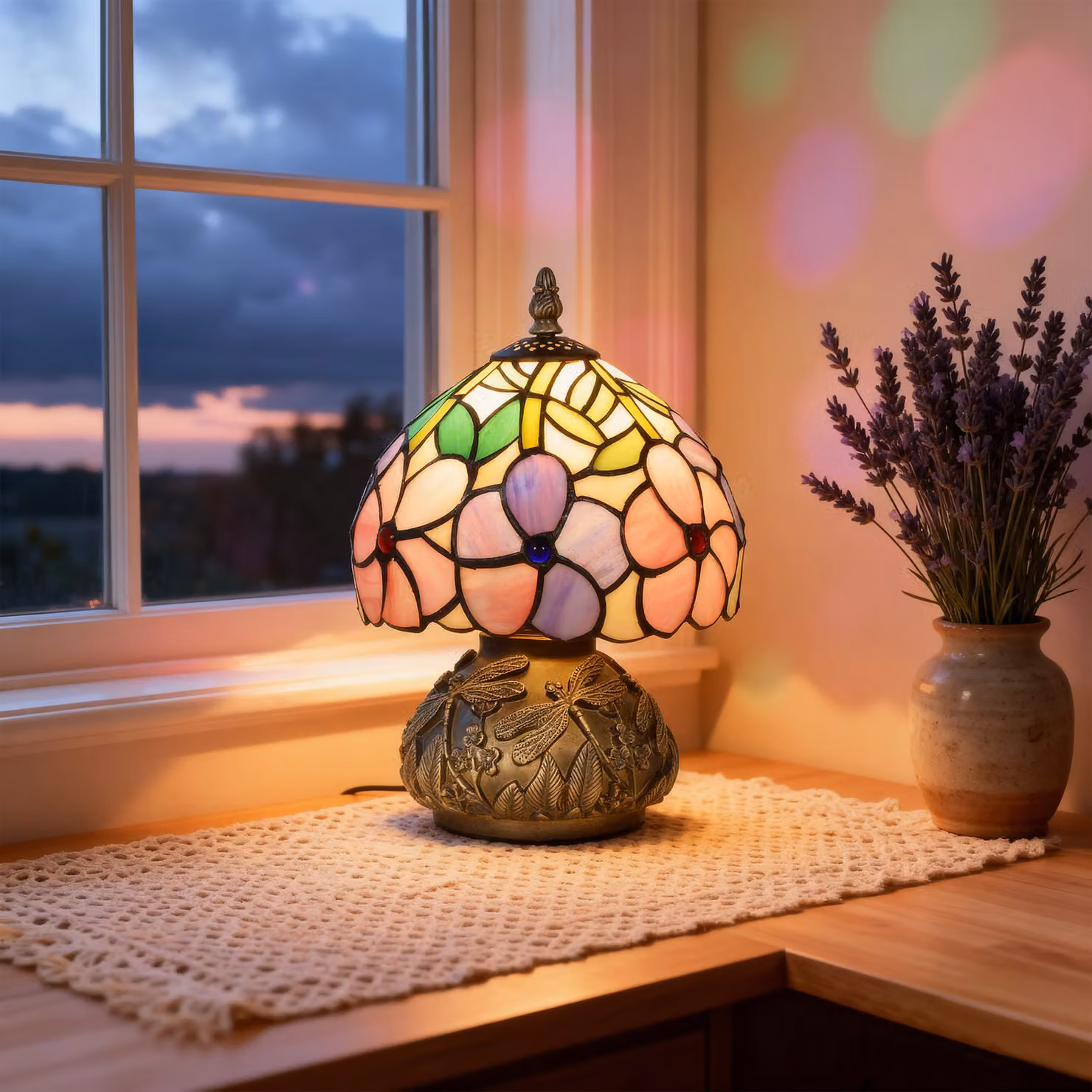 HOMCOM Tiffany-Style Table Lamp with Sculpted Dragonfly Base, Handcrafted Antique Stained Glass Bedside Lamp for Living Room and Bedroom, E27 Socket, Pink and Multicolour – 7