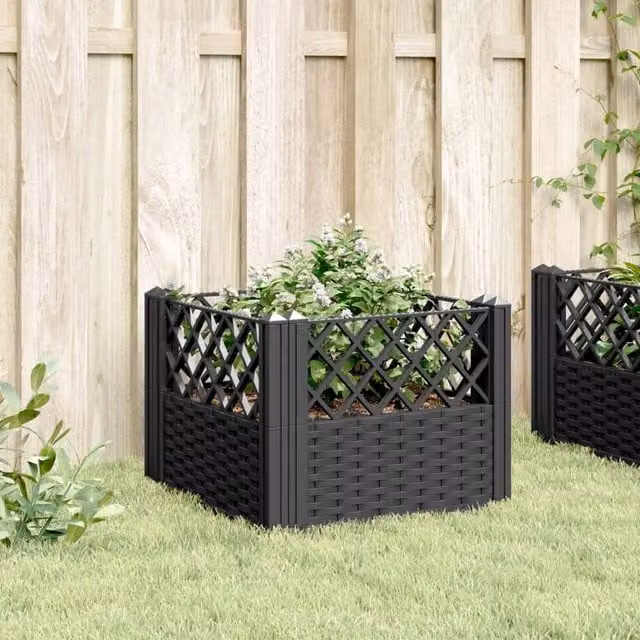 Berkfield Home Beautiful Garden Planter with Pegs, Black, W/D/H: 43.5 x 43.5 x 43.5 cm