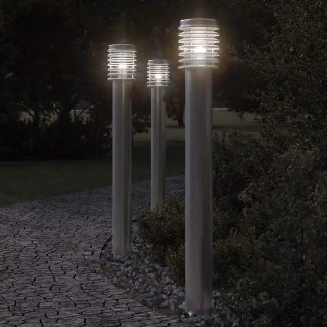 Berkfield Home Silver Stainless Steel Outdoor Floor Lamp, Height: 110 cm