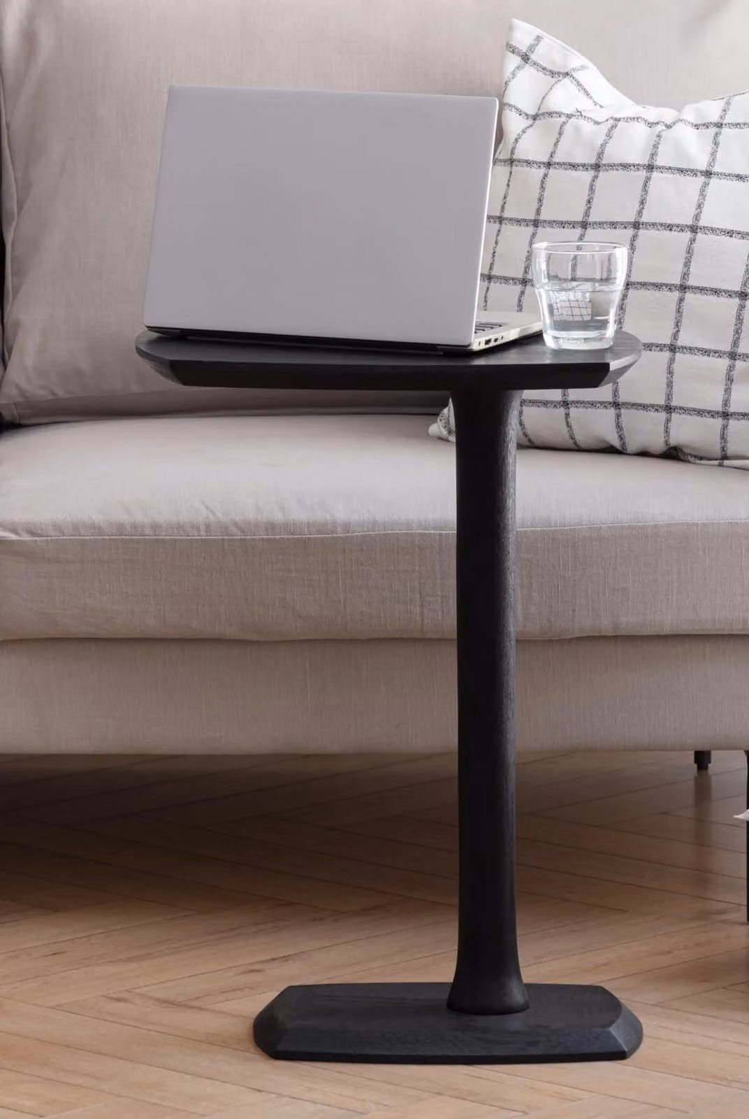 MH London Ellis C-Shaped Solid Mango Wood Sofa Side Table in Black – 2