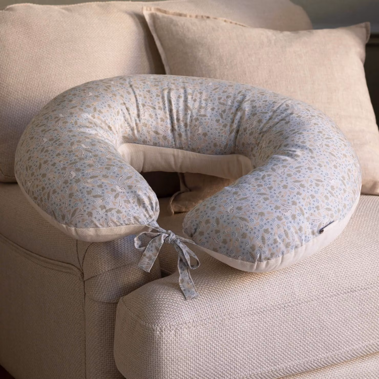 Avery Row Nature Trail C-Shape Nursing Pillow in Multicolour Organic Cotton – 2
