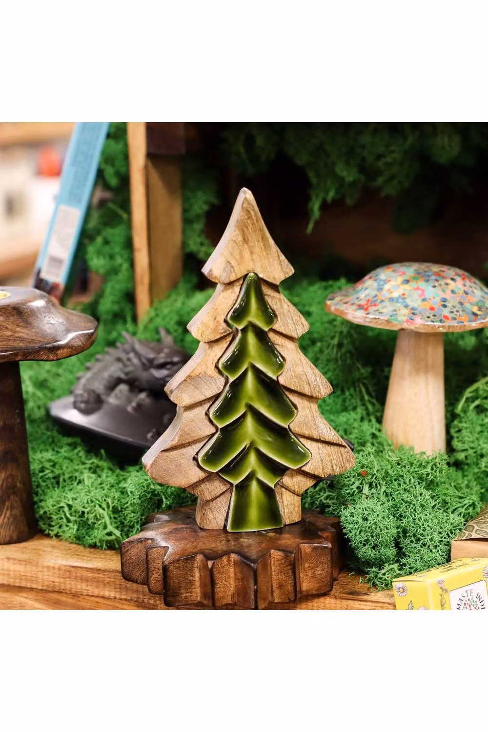 KDMD Lost in the Forest Small Tree Wooden Decor in Beige and Green, W/D/H: 15 x 15 x 10 cm – 2