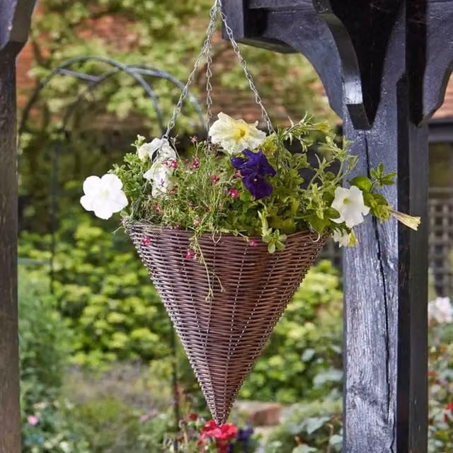Garden Mile Chestnut Faux Rattan Hanging Cone Planter, Brown, Height: 35.56 cm