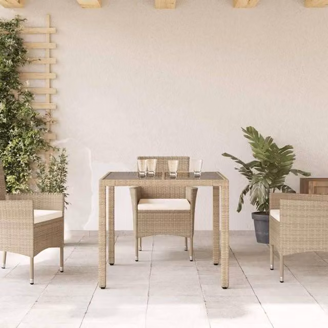 Berkfield Home Square Garden Table with Glass Top in Beige Poly Rattan, W/D/H: 90 x 90 x 75 cm