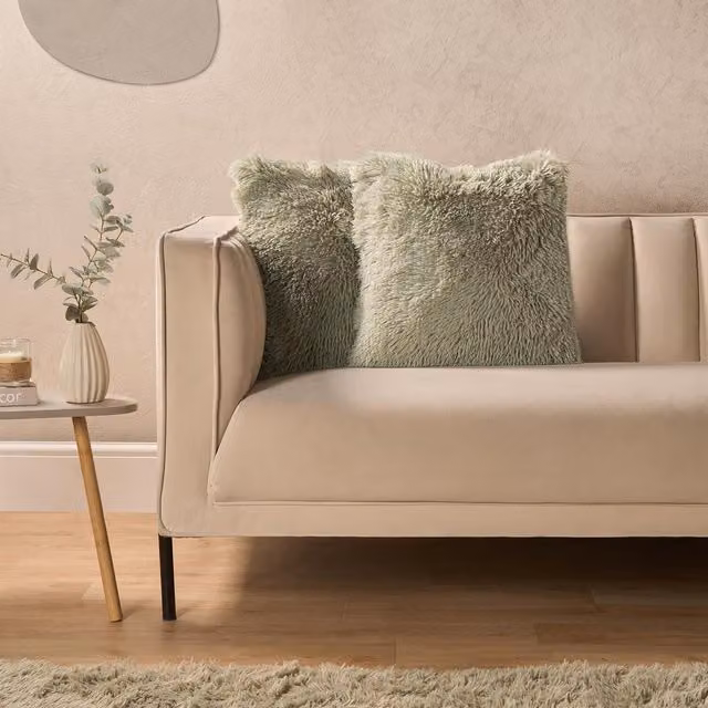Sienna Pack of 2 Fluffy Plush Coral Fleece Cushion Covers, Green, W: 45 cm x D: 45 cm