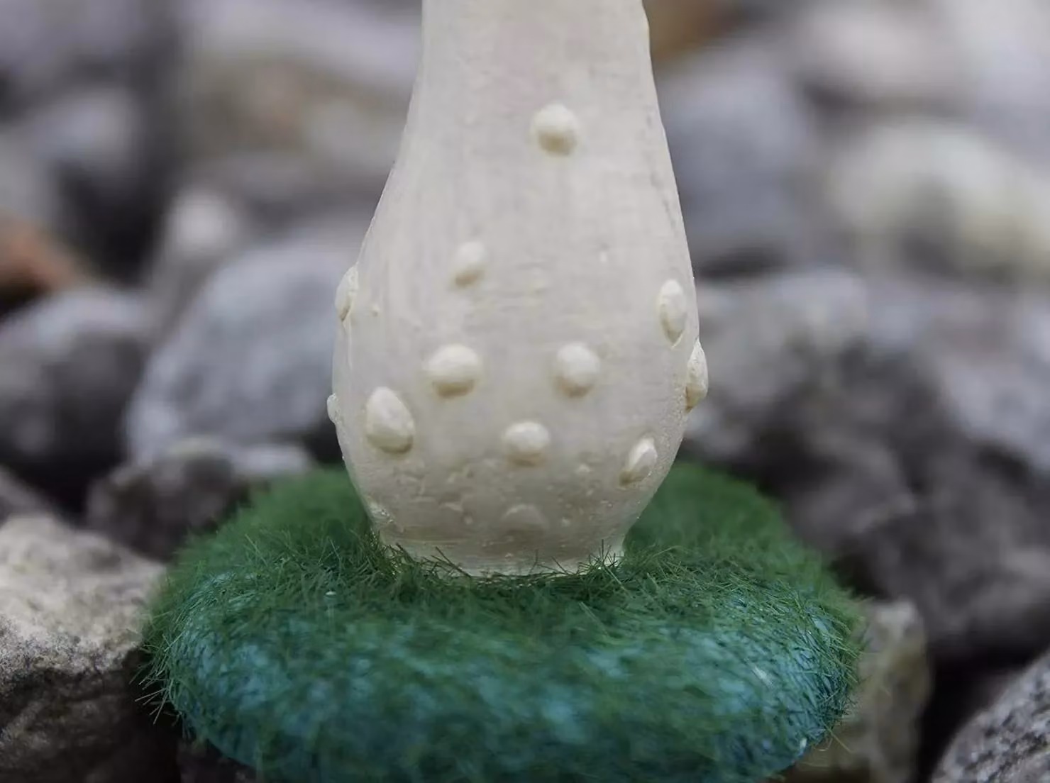 Marco Paul Pack of 3 Multicolour Novelty Resin Miniature Mushroom Garden Ornaments – 3