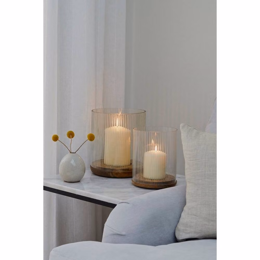 Lemon Pavilion Furniture and Decor Amelia Ribbed Pillar Candle Holder, Brown and Transparent Wood and Glass, W: 20 cm, D: 20 cm, H: 23 cm – 2