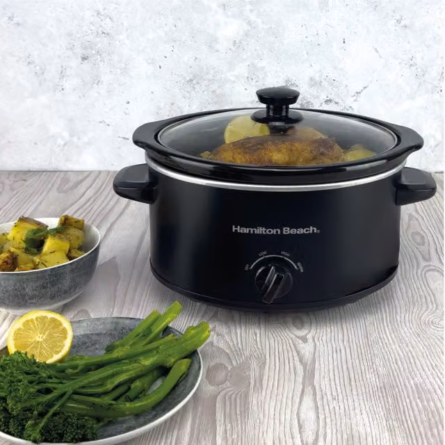 Hamilton Beach 3.5L Black Slow Cooker with Keep Warm Function