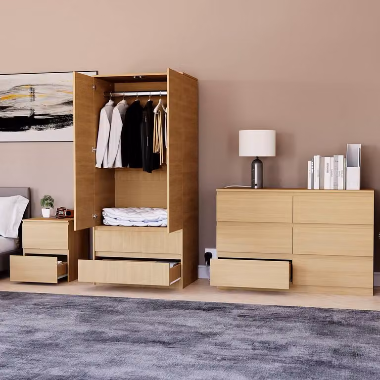 Vida Designs Modern Brown Bedroom Set
