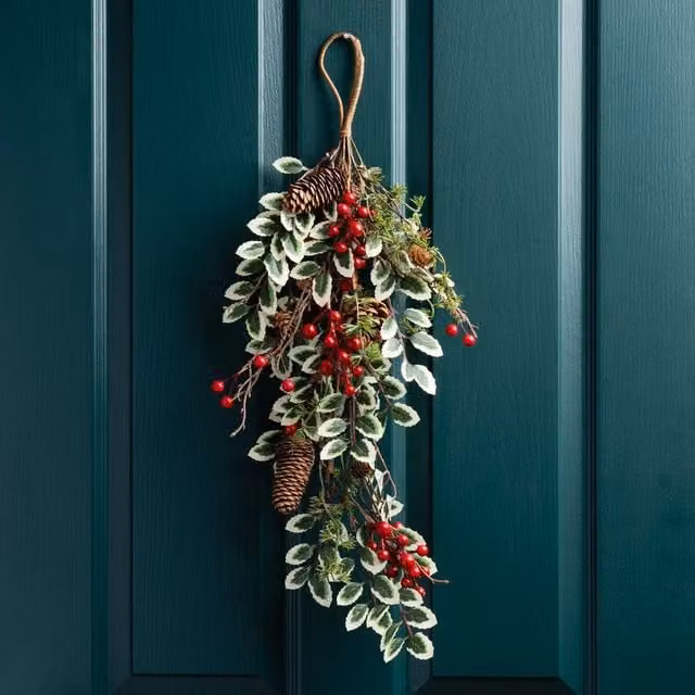 Scottish Everlastings Ltd Green and Red Variegated Leaf and Berry Teardrop Wreath Swag, 70 cm – 1