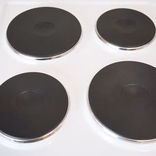 Montpellier CSE46W White 50cm Electric Cooker with Solid Plate Hob and A Energy Rating – 5