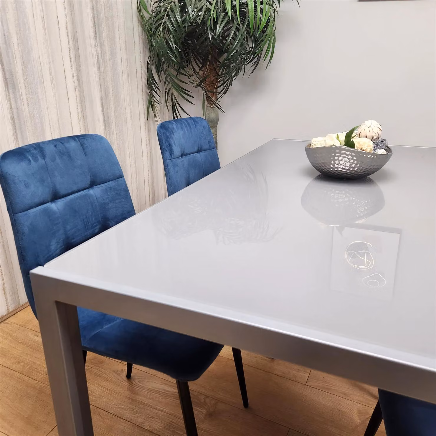 Kosy Koala Modern Rectangular Grey Glass Dining Table and 4 Blue Velvet Chairs Set in Brown – 5