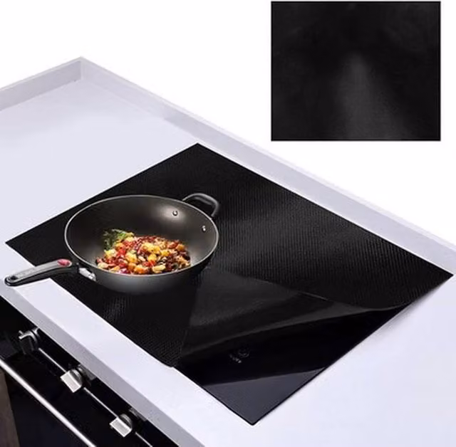 NESTLUNE Magnetic Silicone Induction Hob Protector Mat in Black, W: 61 cm, D: 52 cm, H: 15 cm – 1