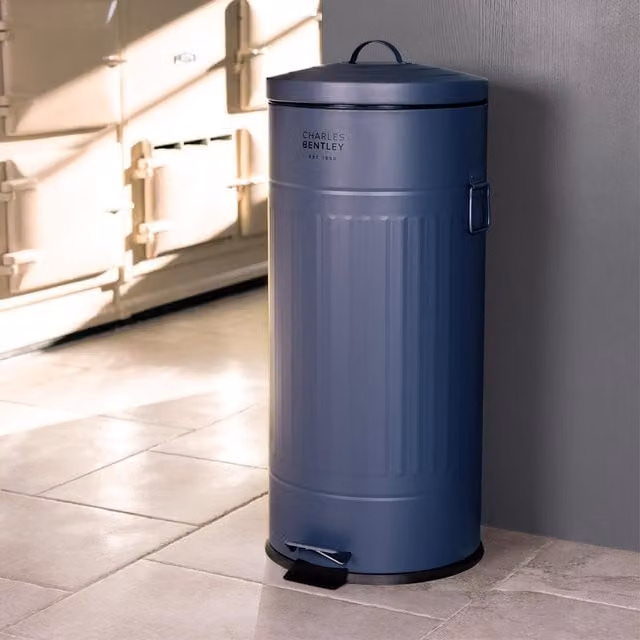 Charles Bentley 30L Retro Steel Pedal Bin with Removable Inner Bucket in Dark Blue